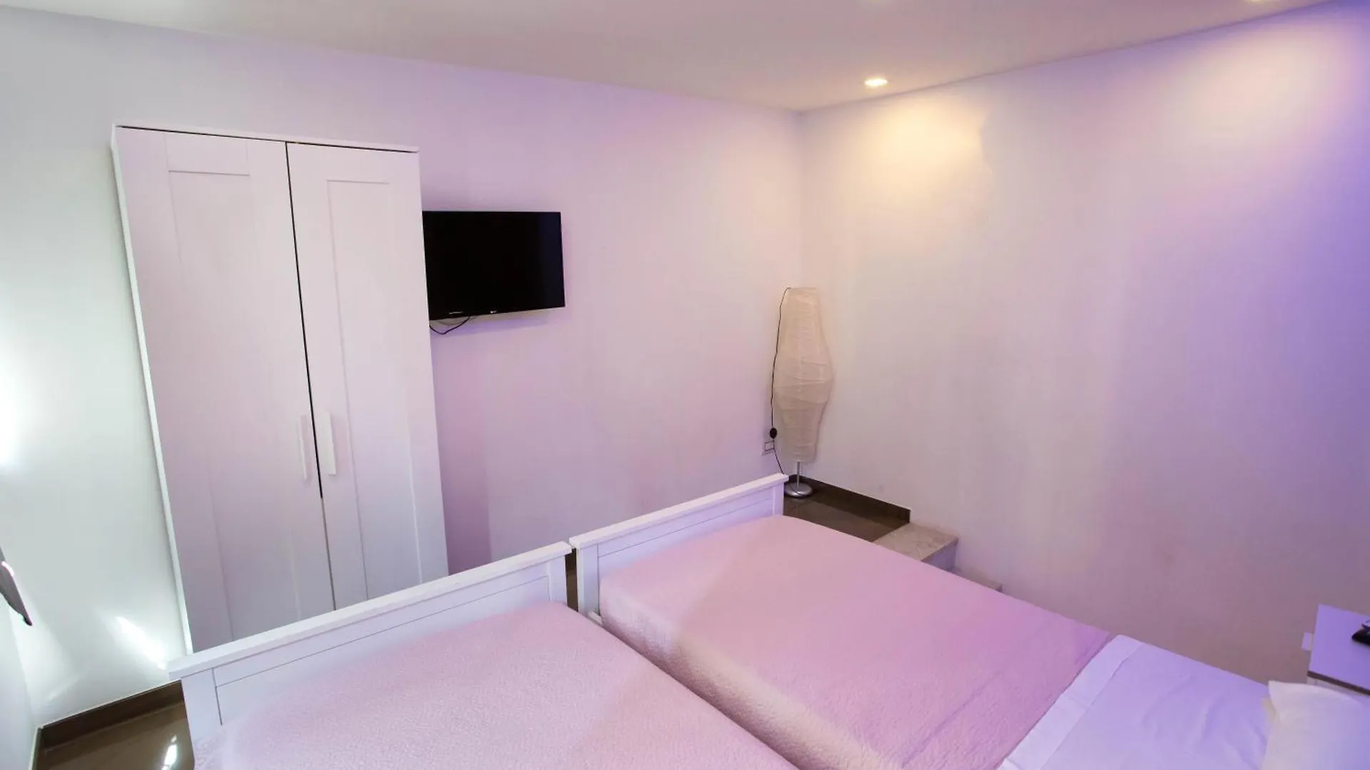 Palazzo 15 Napoli Bed and Breakfast Bed & Breakfast