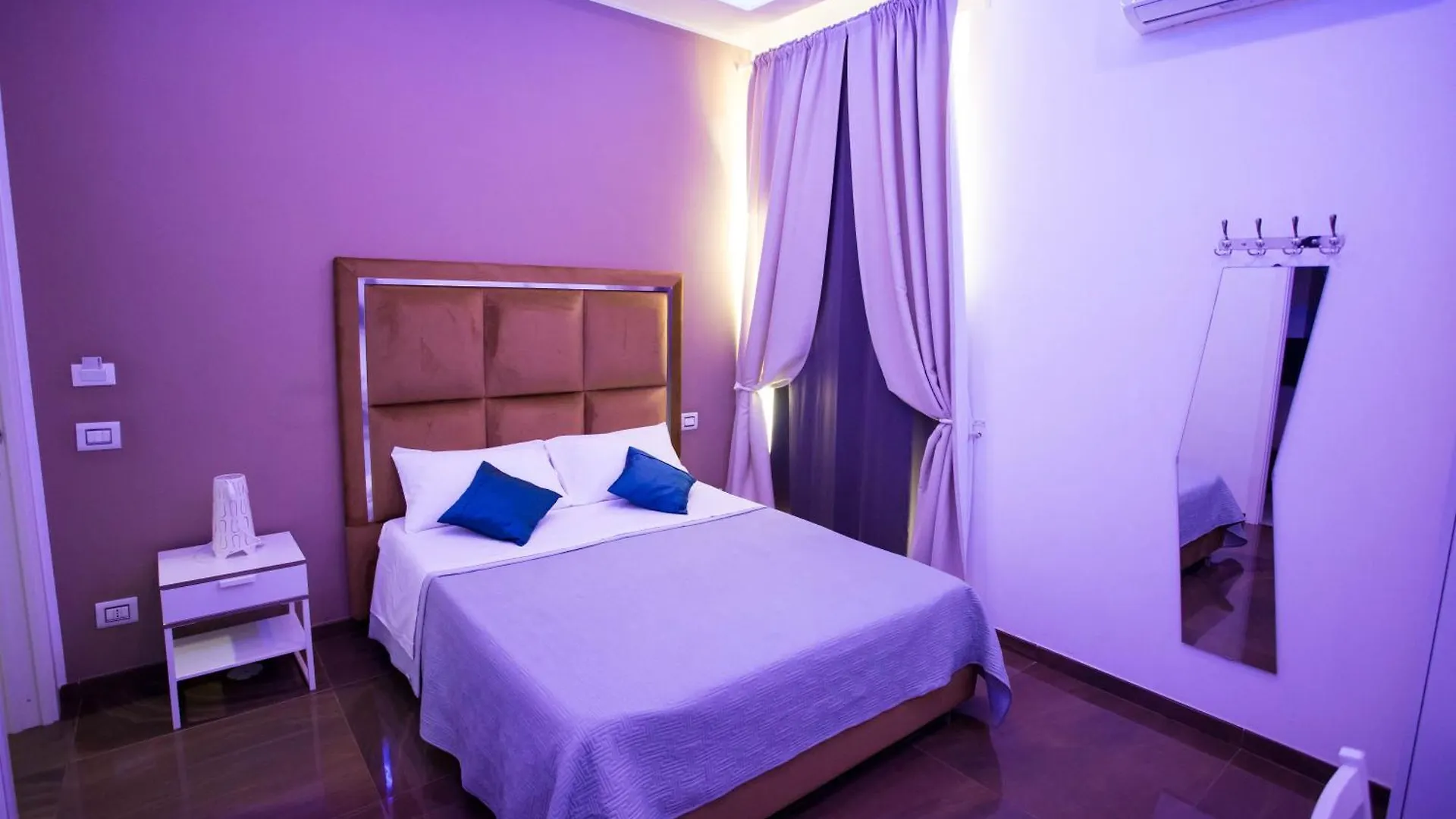 Palazzo 15 Napoli Bed and Breakfast