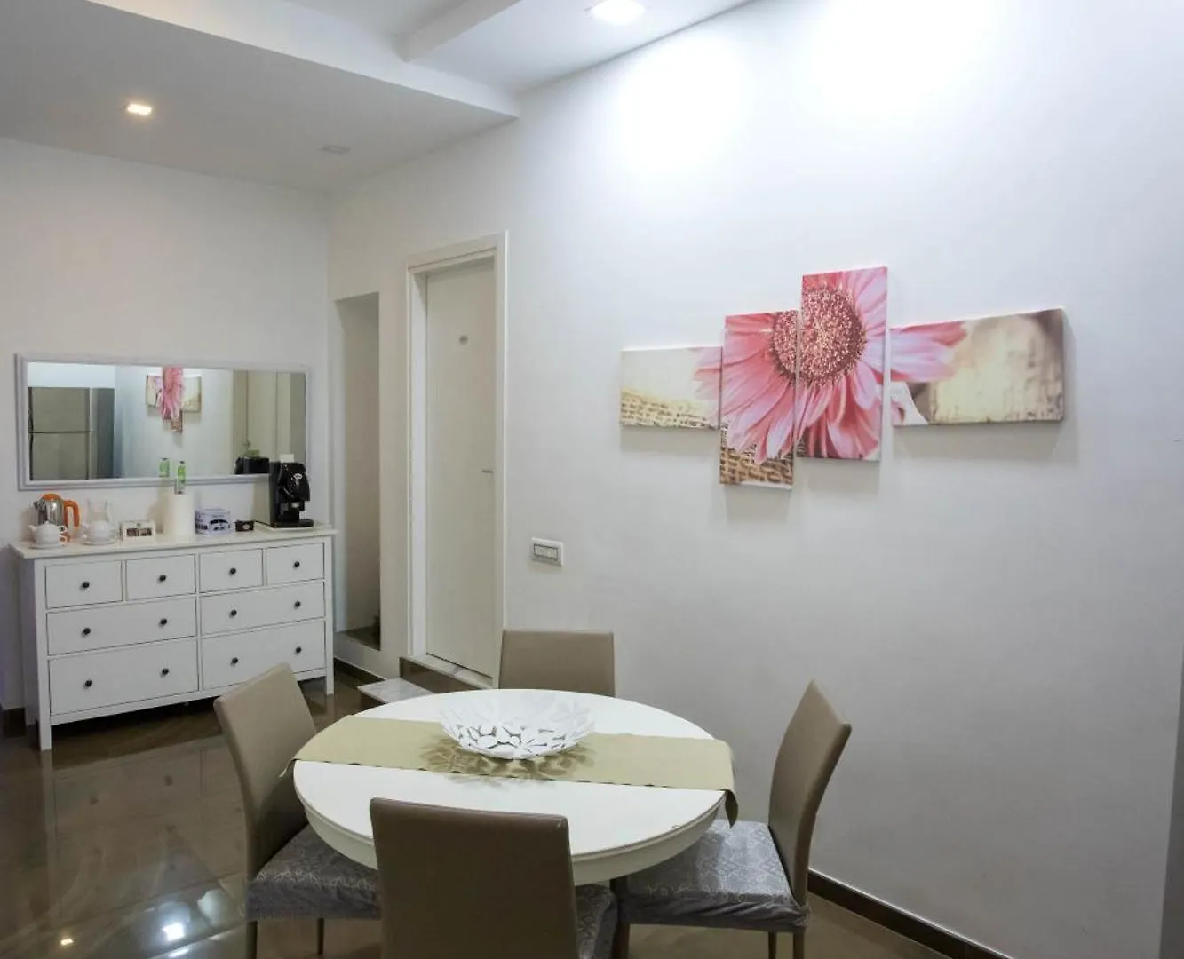 Palazzo 15 Napoli Bed & Breakfast Italy