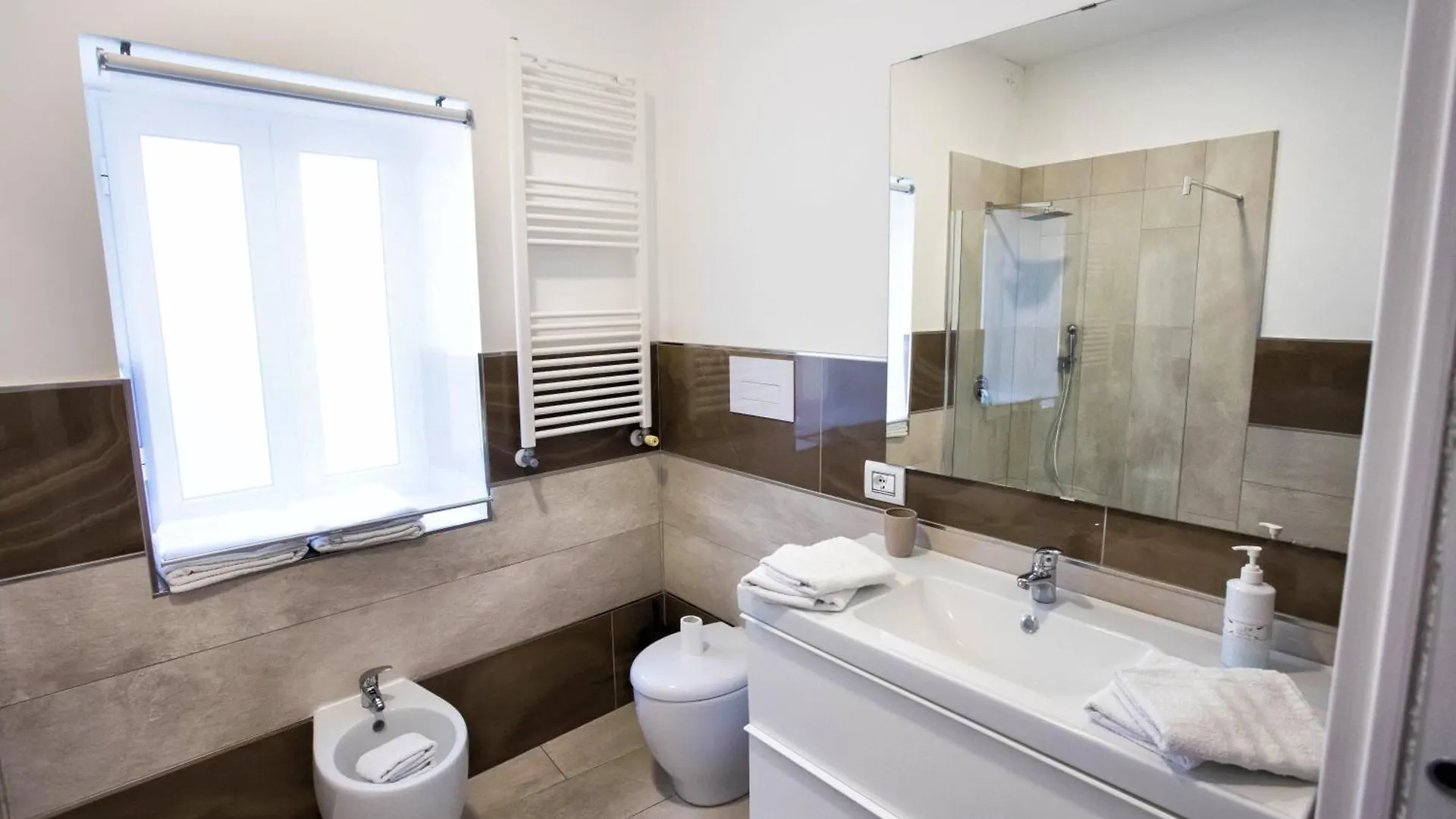 Palazzo 15 Napoli Bed & Breakfast Italy